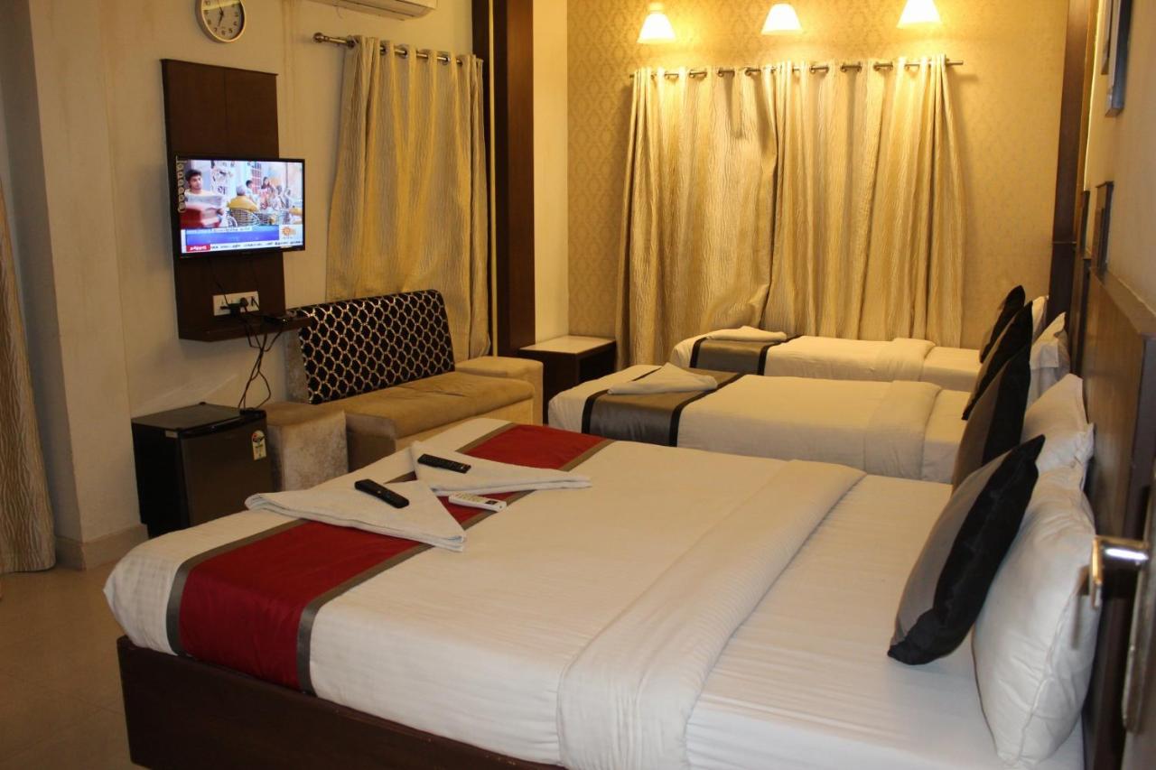 Sky Gate Hotel Near Apollo Main, Women'S & Children'S Us Consulate Sankara Netralaya Goethe Institute Prestigepalladium Shastri Bhavan Senmozhi Poonga Raj Ratnam Stadium Taj Coromandal India Oil Bhavan Dr Mohan'S Diabetics Vac Madras Buitenkant foto